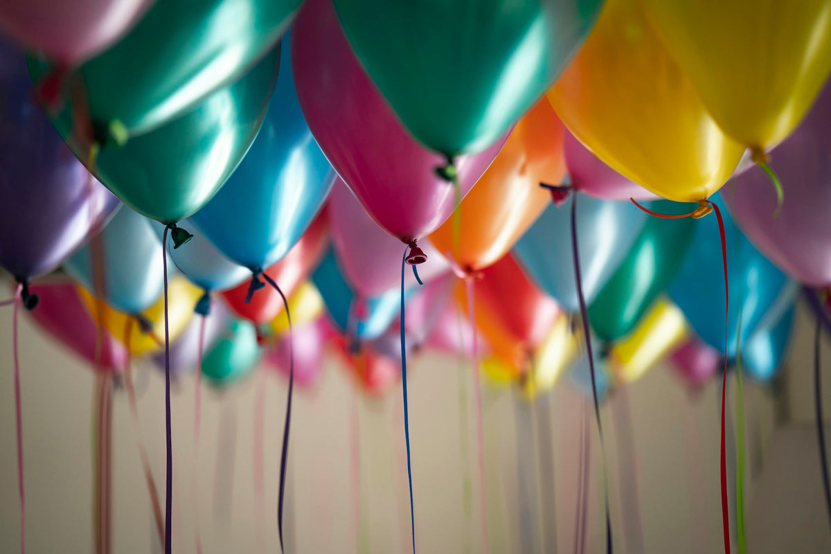 Ballons colorés pour la décoration de fête