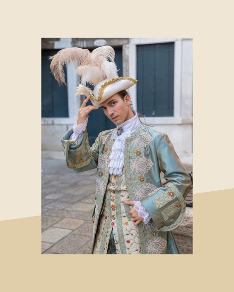 Costume de Prince Baroque XVIIIe Siècle Homme – Tenue Royale - photo premium Panoplia