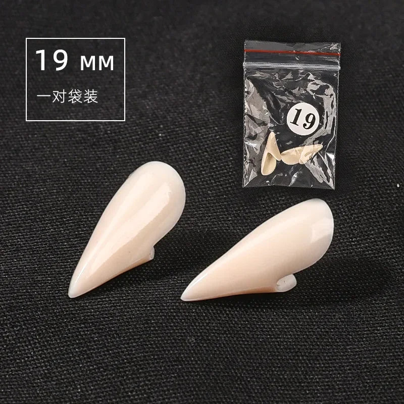 Lot de 5 Paires de Dents de Vampire – vue 7