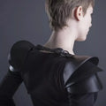 Armure d'Épaule Gothique Femme – Harnais Noir