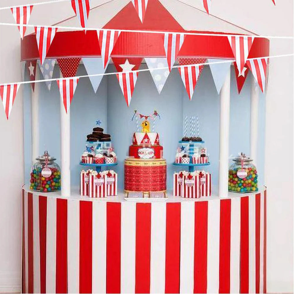 Fanions triangulaires blancs Carnaval – vue 3