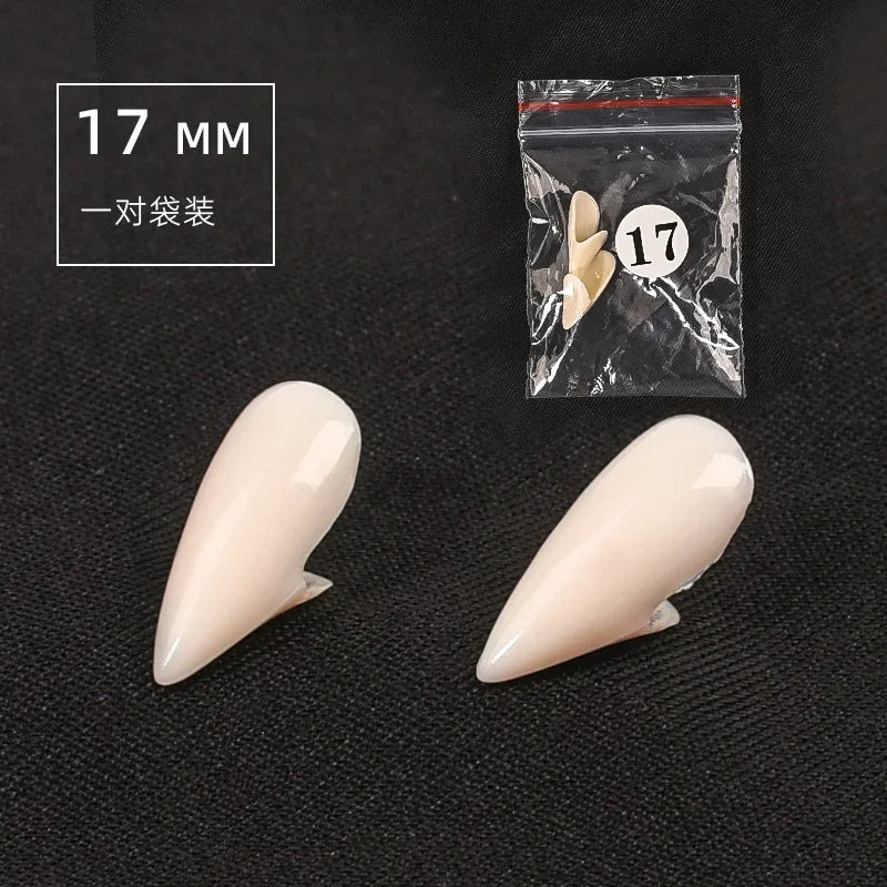 Lot de 5 Paires de Dents de Vampire – vue 10