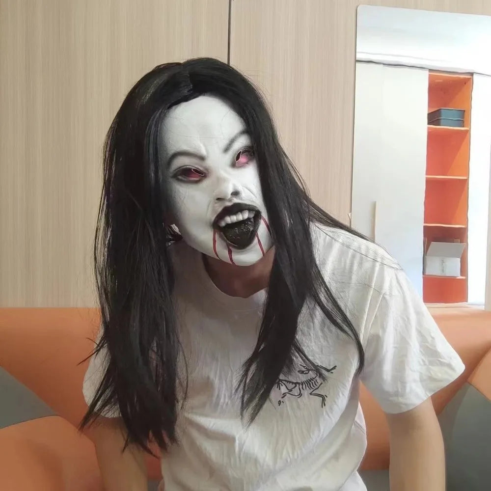 Masque Femme Fantôme en Latex à Cheveux Noirs – vue 7