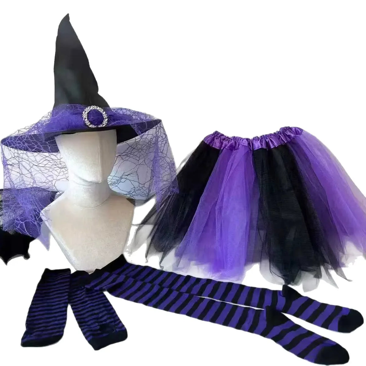 Ensemble Sorcière Violet et Noir Femme – 8 Modèles