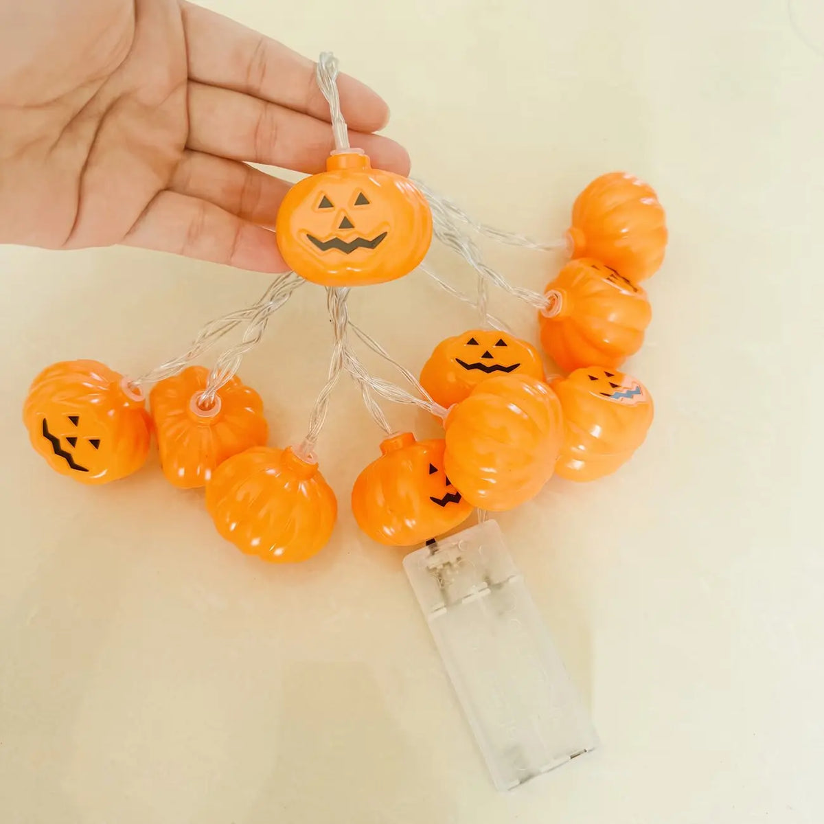 Guirlande LED Citrouilles Halloween – 1,5 ou 3 m