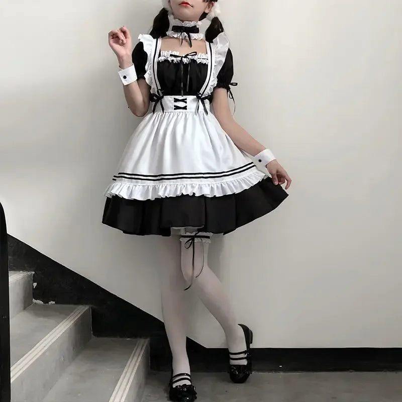 Déguisement Soubrette Lolita Noire - Costume Maid Japonais Femme – vue 4