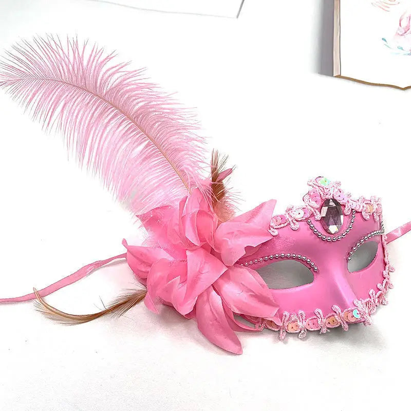 Masque Vénitien Plumes et Fleurs - Bal Masqué Élégant – vue 6