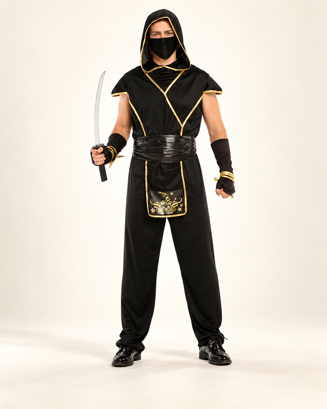 Déguisement Ninja Samouraï Noir et Or Homme — photo premium studio